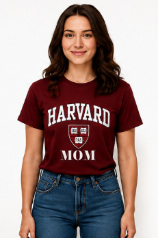 Harvard MOM T-Shirt